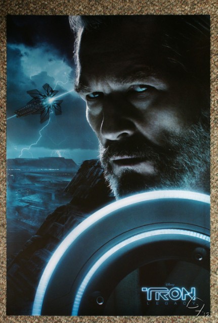 tron legacy-set C-flynn.jpg